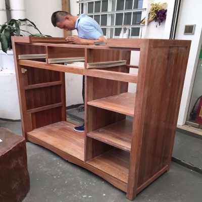 水性漆、木蠟油、UV漆有什么區(qū)別？